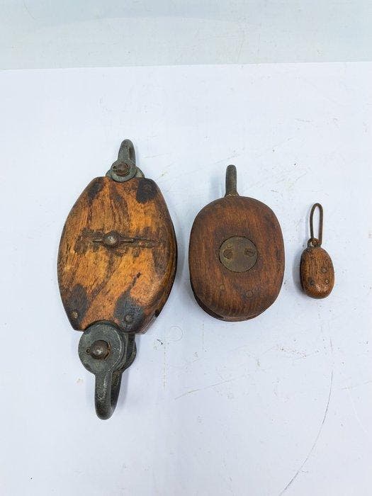Objets maritimes (3) - Fer forgé- Poulie/Bloc de levage, Antiquités & Art, Curiosités & Brocante