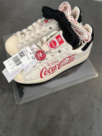 Adidas - Coca Cola Superstar II - Sneakers - Maat: EU 39 -