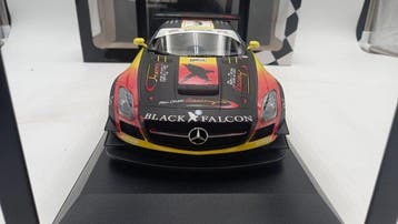 Minichamps 1:18 - Voiture miniature - Mercedes Benz SLS AMG