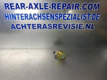 Benzinepomp Opel (merk Pierburg) (motorruimte, Motor), Verzenden