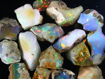 Geen reserve - Ct. 92.0 Topkleur Ethiopische Opaal - Ruwe