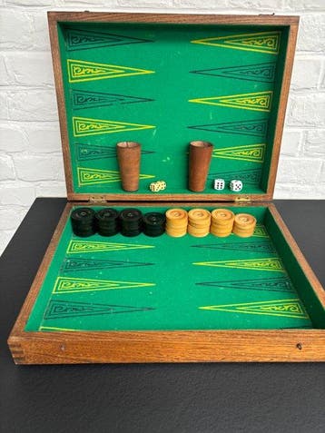 Backgammon ancien en bois - Schaakspel