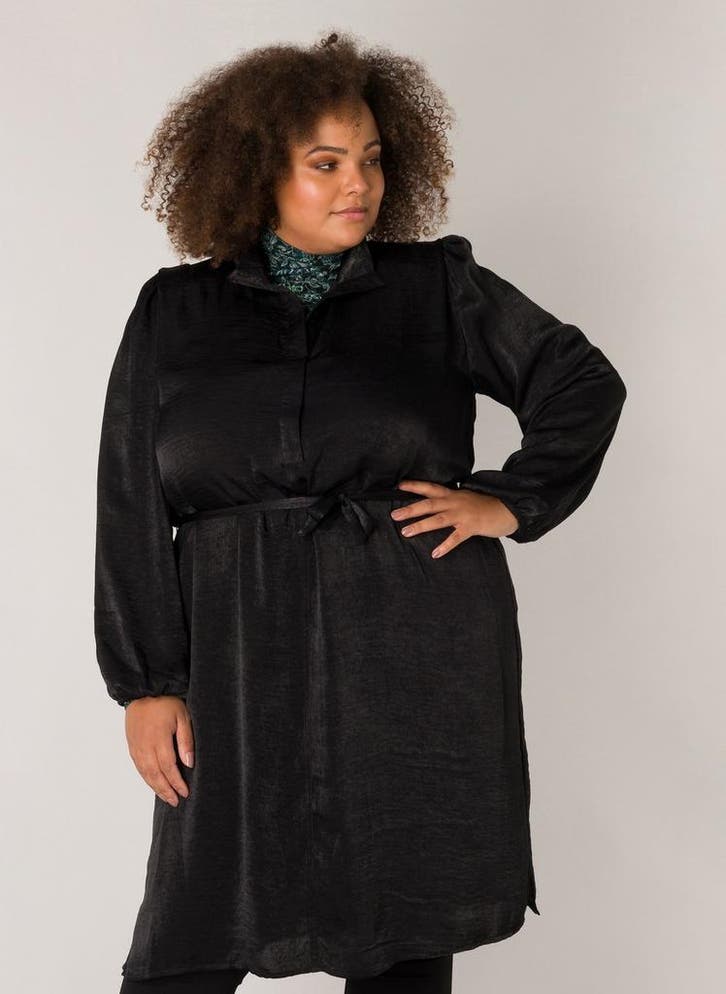 YESTA zwarte verlours de panneX-0(44)Maat 42/44 (L), Kleding | Dames, Jurken, Overige kleuren, Nieuw, Maat 42/44 (L), Verzenden