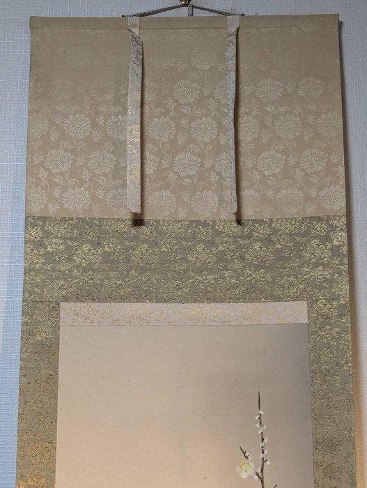 Japanse hangende rol Japanse Boszanger en Pruimenbloesems, Antiek en Kunst, Antiek | Overige Antiek