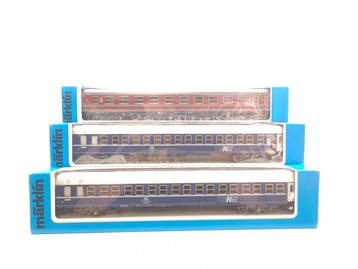 Märklin H0 - 4152/4189 - Wagon de passagers pour trains
