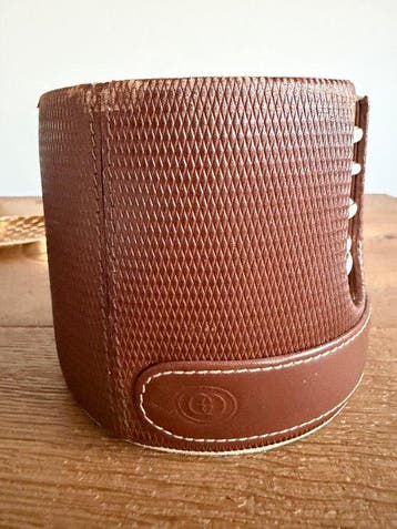 Gucci - Asbak - Keramiek, Metaal - Set van zes asbakken