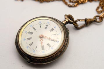 Antique SG - 800 Silver mechanical pocket watch with chain -