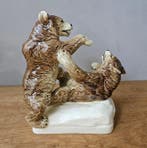 Royal Dux - Statuette, Beren - 21 cm - Porcelaine