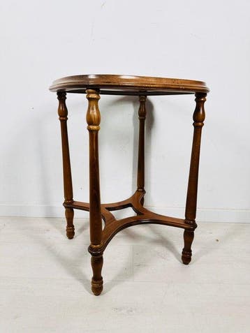 Salontafel - Italiaanse bijzettafel met glazen blad in