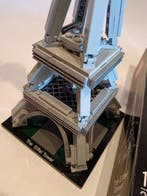 Lego Set - 21019 - Architecture - The Eiffel Tower