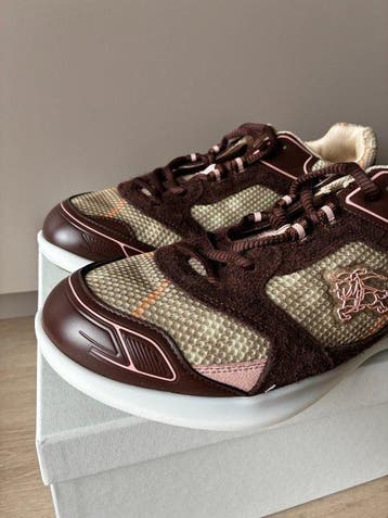 Burberry - matrix sneaker - Sneakers - Taille : EU 43 - Neuf, Nieuw