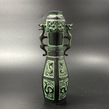 Vaas - Bronzen, verdigris patina-afwerking (rokusho) - Japan