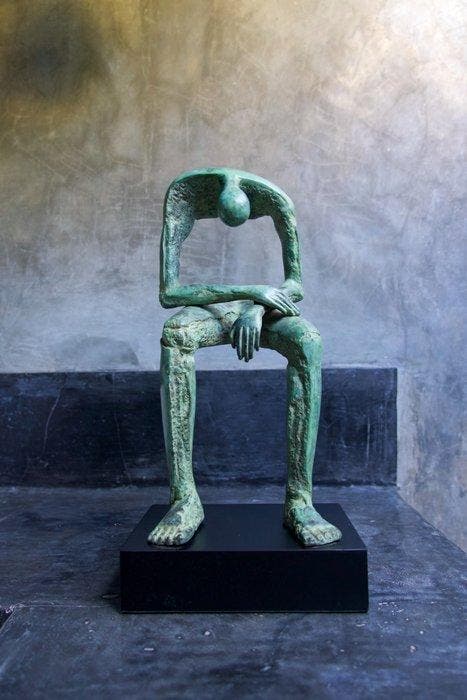 sculptuur, Modern Bronze Sculpture - Seated Bronze Sculpture, Antiquités & Art, Art | Objets design