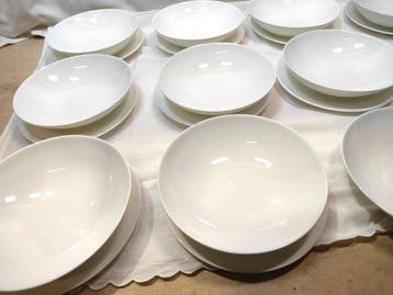 Jasper Conran Wedgwood set di 22 piatti fondi - Plateau (22), Antiek en Kunst