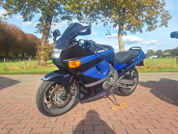 Kawasaki - 2x ZZR 600 set - NO RESERVE - 600 cc - 1990