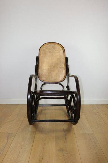 Thonet - Michael Thonet - Schommelstoel - Schommelstoel -