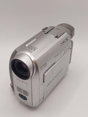 Sony DCR-HC18E Mini DV-DV camera