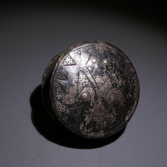 Chimu, Peru Zilver Tamba - Oorbel. 4 cm doorsnede. 1100 -, Handtassen en Accessoires, Antieke sieraden