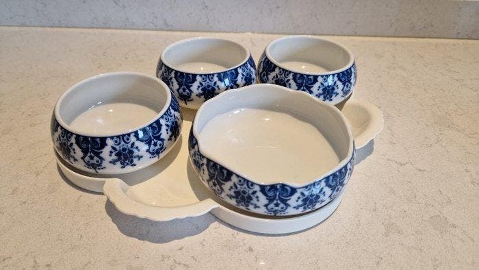 Serveerset ontworpen door Marcel Wanders voor KLM Business, Antiquités & Art, Antiquités | Assiettes décoratives & Carrelages