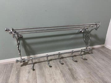 Kapstok - Authentieke Elegante Aluminium Treinkapstok met
