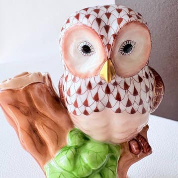Herend - Beeldje - Herend Forest Owl on Tree Stump Figurine