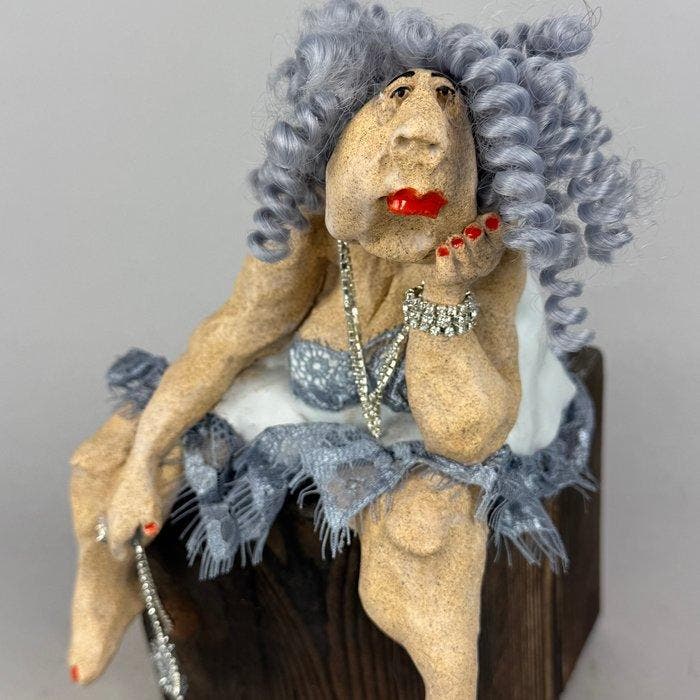 Anna Em - Life is boring - hand made, Antiek en Kunst, Kunst | Designobjecten