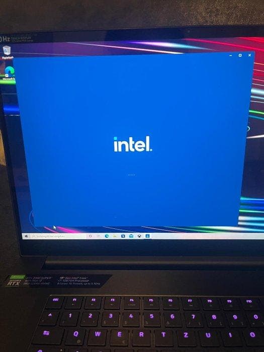 Razer Blade Pro 17 | i7-10875H | RTX 2080 Super | 16GB RAM, Games en Spelcomputers, Spelcomputers | Overige Accessoires