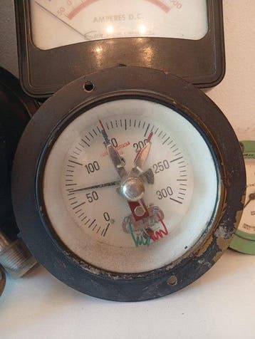 Barometer (10) - Staal, ijzer, messing , koper, kunststof -, Antiek en Kunst