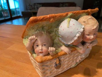 Kan - Biscuit porselein, Antiek en Kunst