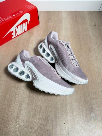 Nike - Sneakers - Maat: EU 44 - Nieuw met tags