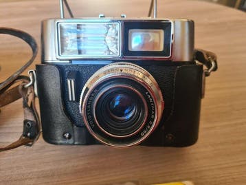 Voigtländer Vitrona + grip, case, box, papers | Analoge, Nieuw