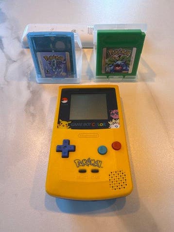 Nintendo - Gameboy Color - Limited Pichu Edition 1998 (new