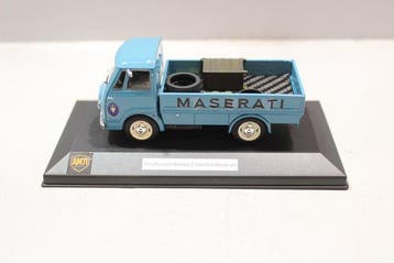 AM.71 1:43 - Modelauto - Alfa-Romeo Romeo 2/Autotutto