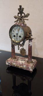 Pendule à balancier - - Bronze doré - 1910-1920 - Horloge a