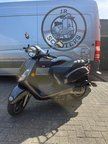 Scooter A-klasse (Geen Rijbewijs Nodig!), Fietsen en Brommers, Zo goed als nieuw, Klasse A (25 km/u), Benzine
