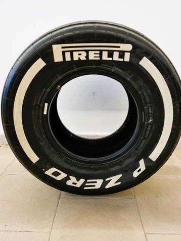 Band (1) - Pneumatico Pirelli - Formula Uno, Nieuw