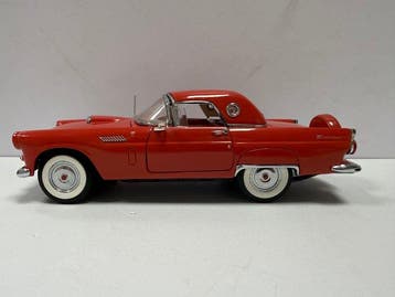 Danbury Mint 1:24 - Model cabriolet - Ford Thunderbird