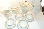 Limoges - Koffie- en theeservies (11) - Biscuit porselein