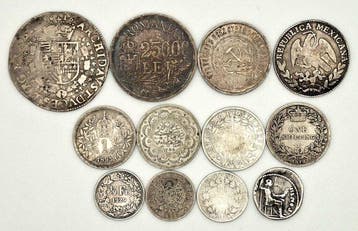 Wereld. Lot de 12 monnaies en argent (Zonder minimumprijs)