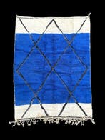 Moderne Marokkaanse Beni Ouarain-vloerkleed – Blauw en Ivoor, Nieuw