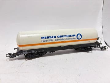 Märklin H0 - Modeltrein goederenwagon (9) - 9 tank of