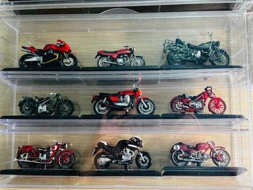 1:24 - Model motorfiets (27) - Moto Guzzi Exclusive, Nieuw