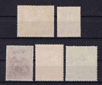 Belgique 1930/1936 - 5 sceaux issus de blocs - armes de la
