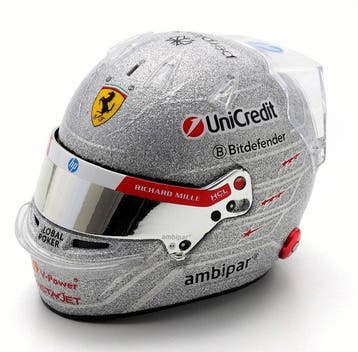 Look Smart 1 : 5 - Model sportwagen - CASQUE / HELMET LEWIS