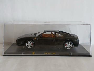 Centauria 1:24 - Model sportwagen (4) - Lotto con 4 Ferrari, Nieuw