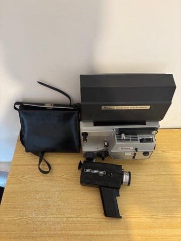 Hitawa Lot cinéma vintage - Projecteur bi-format et caméra