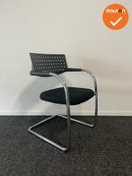 Vitra vergaderstoel - Chroom frame - Zwart met een zwarte st, Vergader- of Presentatieruimte, Ophalen of Verzenden, Gebruikt, Stoel
