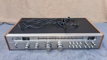 Akai - AA-810DBL Solid state stereo receiver