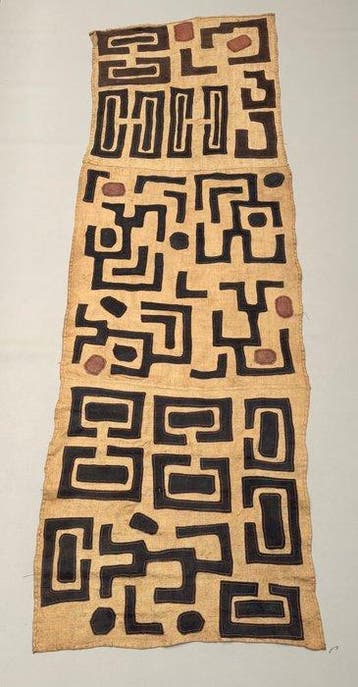 Tissu 215 cm. - Kuba - République démocratique du Congo