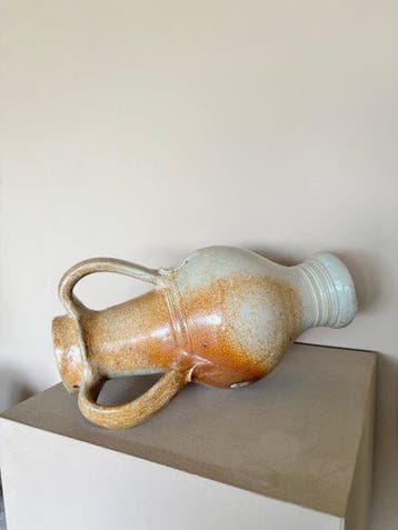 Pot - Grès - Raeren au XVIe siècle